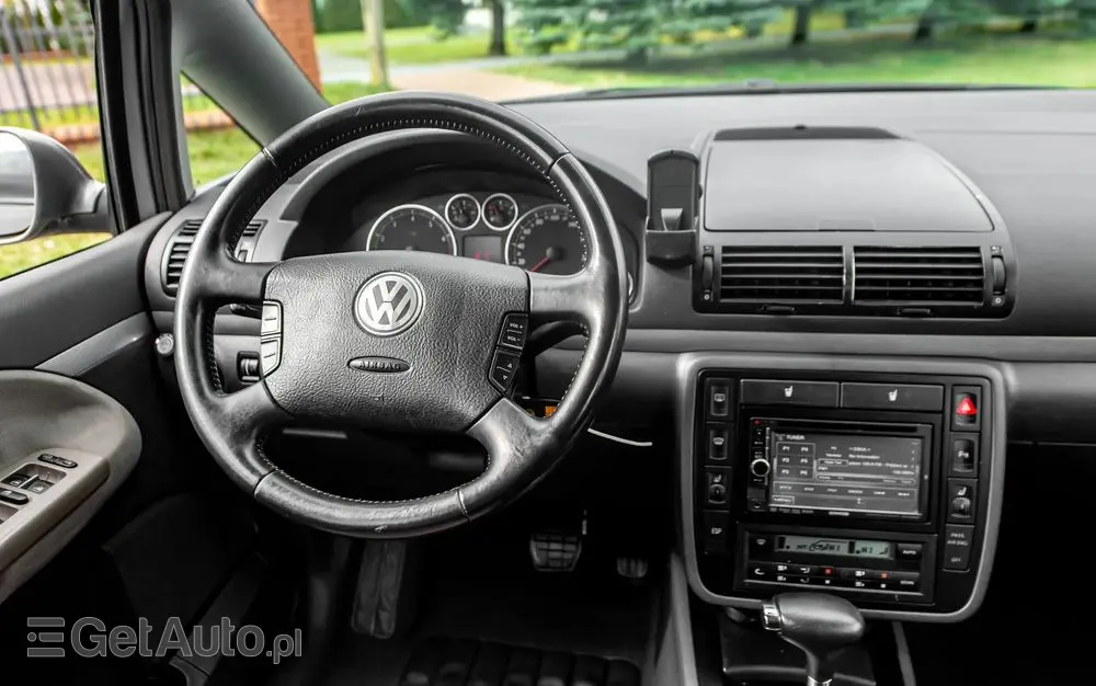 VOLKSWAGEN Sharan 1.8 5V Turbo Automatik Exclusive Edition II
