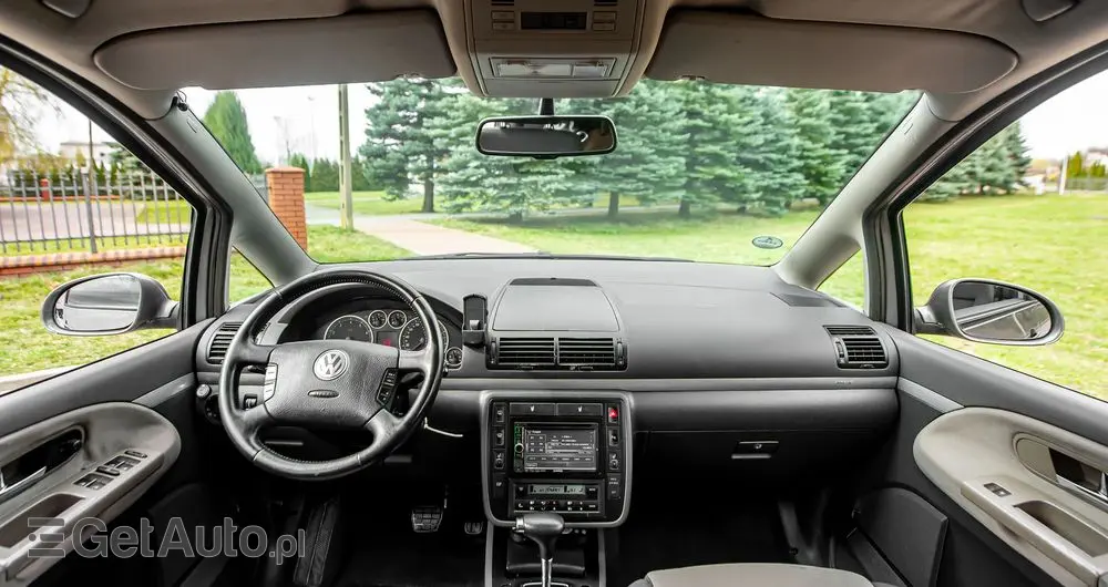 VOLKSWAGEN Sharan 1.8 5V Turbo Automatik Exclusive Edition II