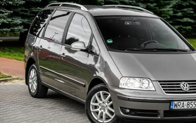 VOLKSWAGEN Sharan 1.8 5V Turbo Automatik Exclusive Edition II