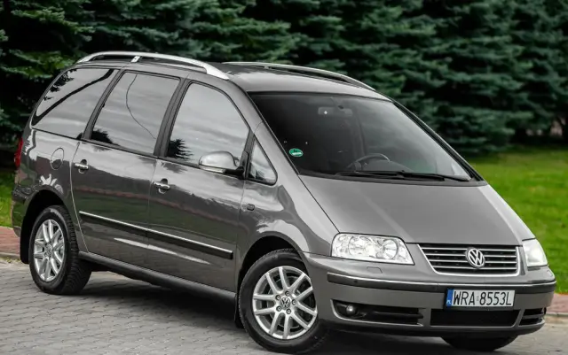 VOLKSWAGEN Sharan 1.8 5V Turbo Automatik Exclusive Edition II