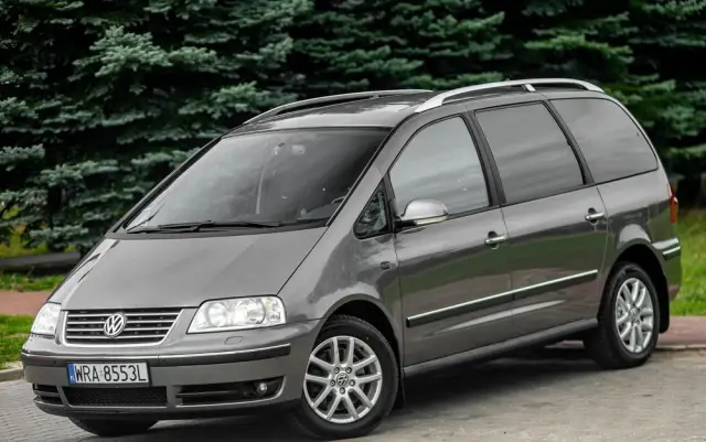 VOLKSWAGEN Sharan 1.8 5V Turbo Automatik Exclusive Edition II
