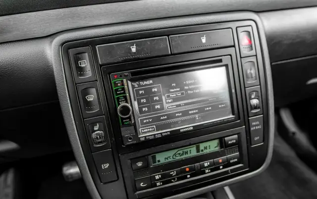 VOLKSWAGEN Sharan 1.8 5V Turbo Automatik Exclusive Edition II