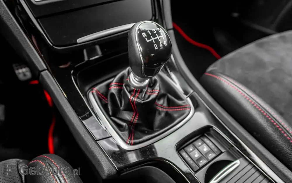 FORD Mondeo 2.0 TDCi Titanium S