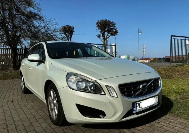 VOLVO V60 D2 Kinetic