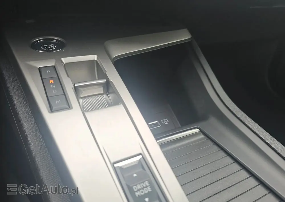 PEUGEOT 408 1.2 PureTech mHEV Allure S&S e-DCS6