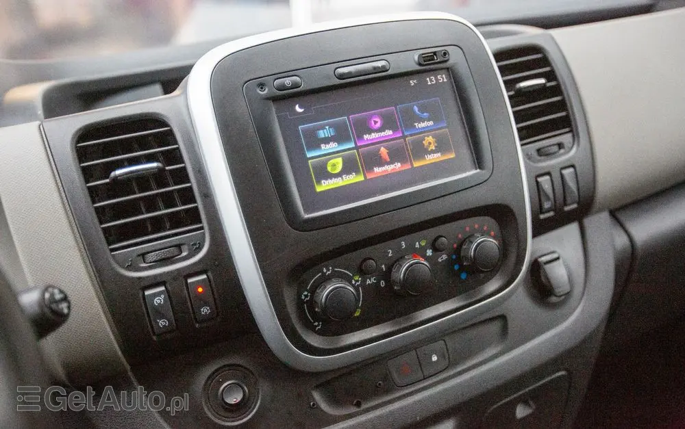 RENAULT Trafic L2H1 BRYGADOWY 5-OSÓB 125KM 