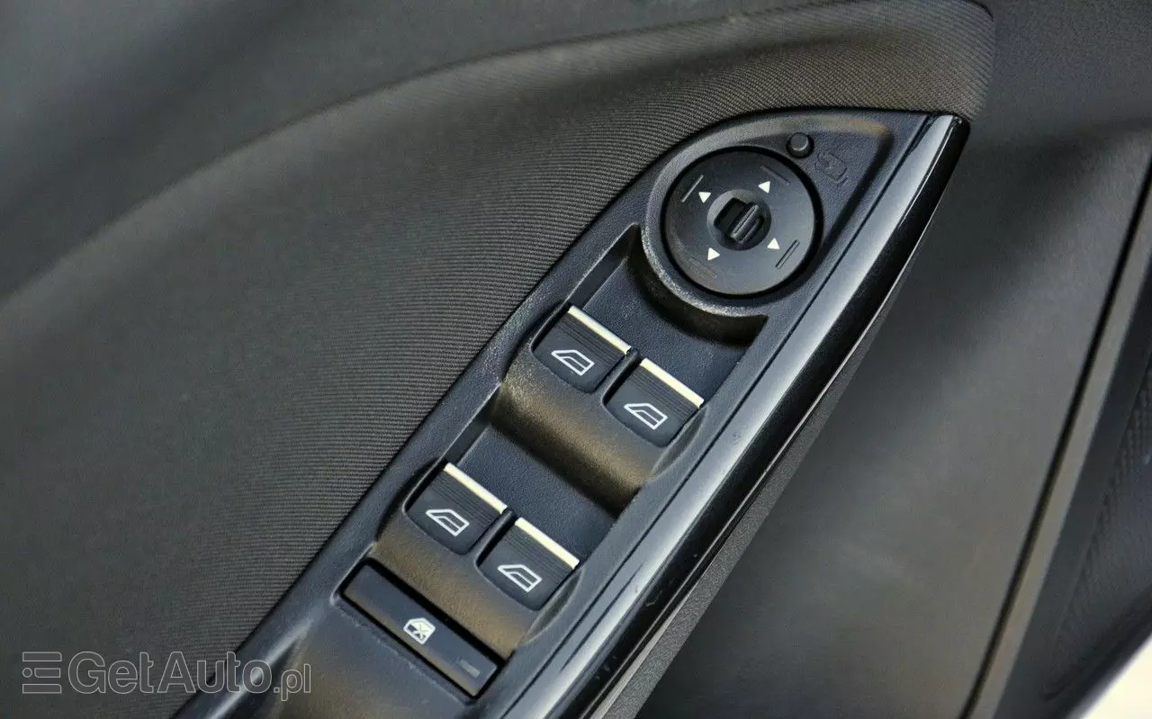 FORD Focus 2.0 TDCi Titanium ASS PowerShift