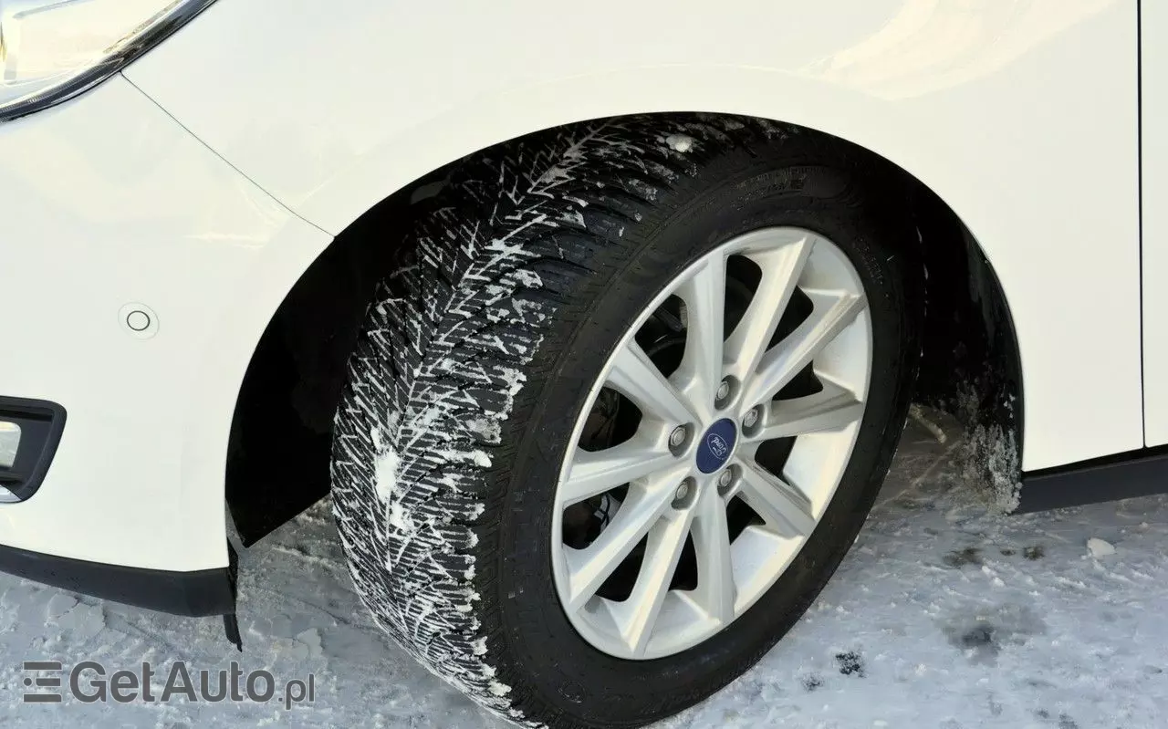 FORD Focus 2.0 TDCi Titanium ASS PowerShift