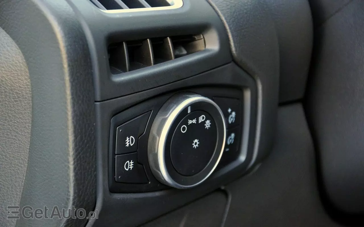 FORD Focus 2.0 TDCi Titanium ASS PowerShift