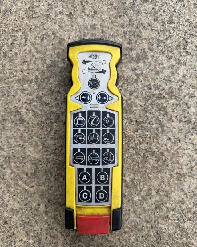 SCANIA R440 hakowiec, 6x2, MEILLER, pilot, 490 t.km.! 