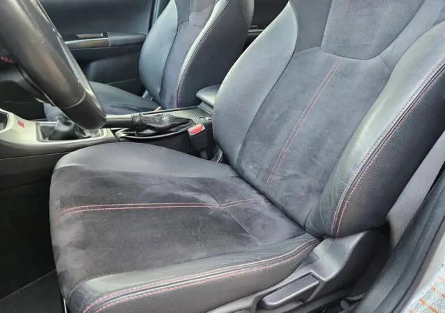 SUBARU Impreza 2.5 WRX STI TOP