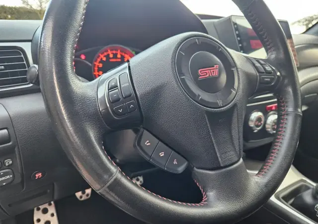 SUBARU Impreza 2.5 WRX STI TOP