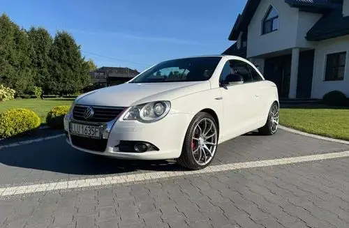 VOLKSWAGEN Eos 