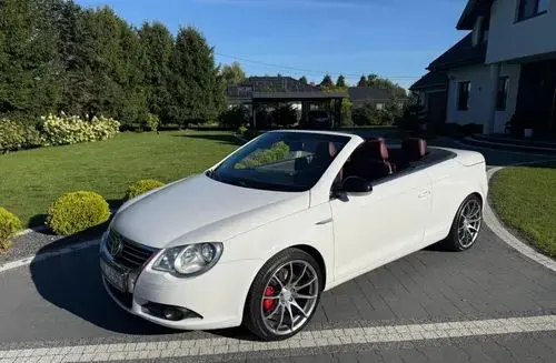 VOLKSWAGEN Eos 
