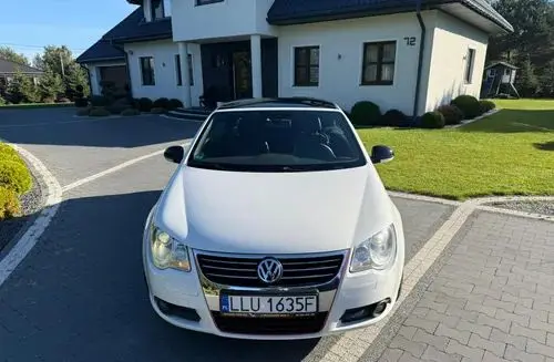 VOLKSWAGEN Eos 