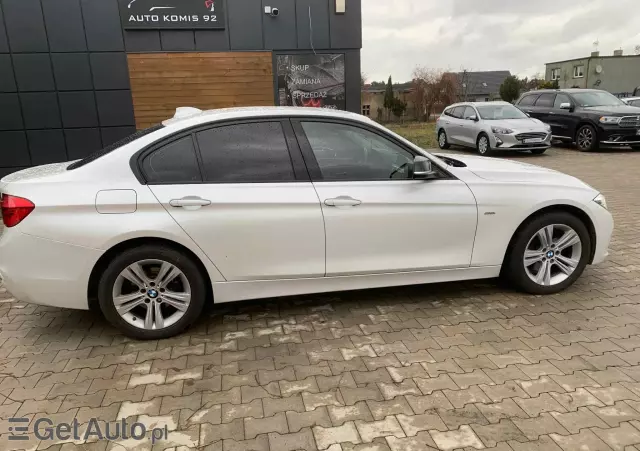 BMW Seria 3 320d M Sport Shadow sport