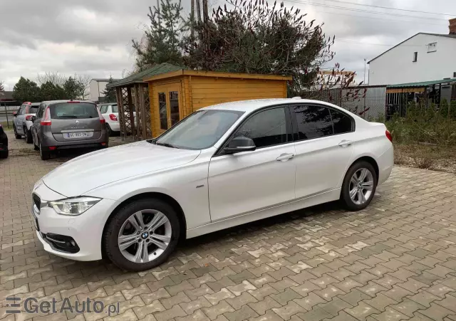 BMW Seria 3 320d M Sport Shadow sport