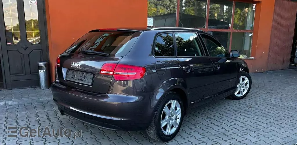 AUDI A3 