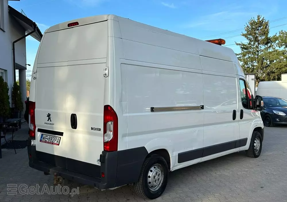 PEUGEOT Boxer 335 BlueHDi L3H3 