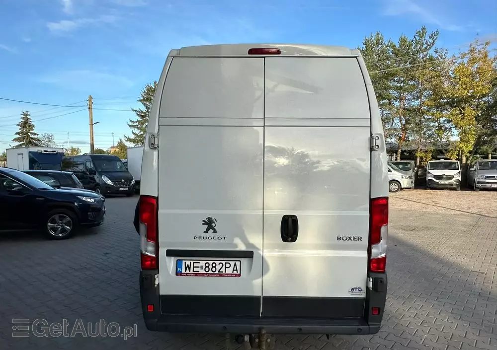 PEUGEOT Boxer 335 BlueHDi L3H3 
