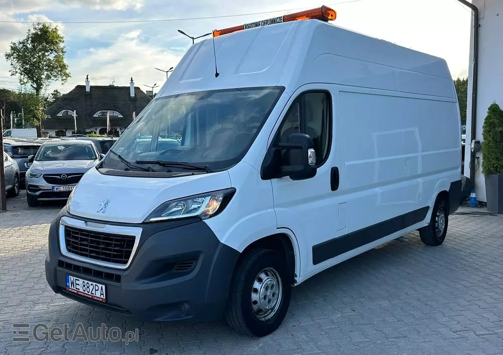 PEUGEOT Boxer 335 BlueHDi L3H3 