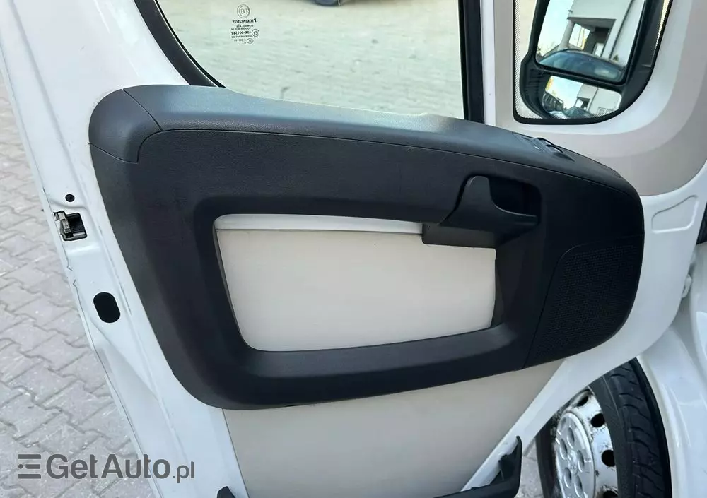 PEUGEOT Boxer 335 BlueHDi L3H3 