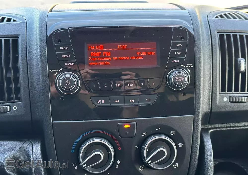 PEUGEOT Boxer 335 BlueHDi L3H3 