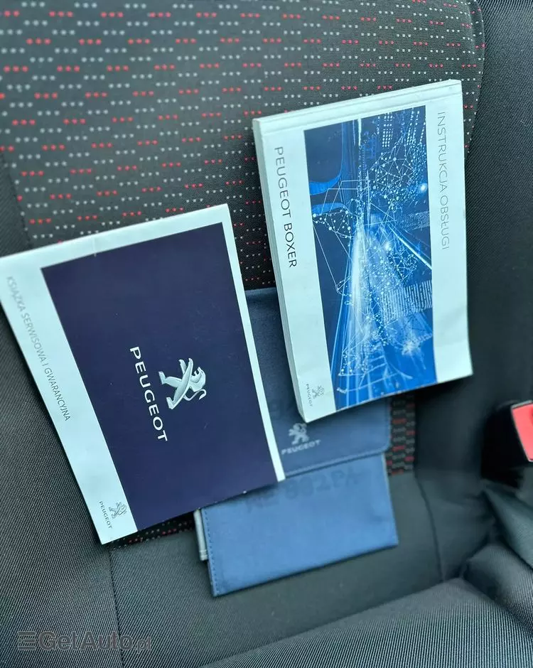 PEUGEOT Boxer 335 BlueHDi L3H3 