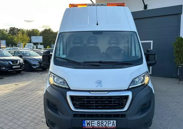 PEUGEOT Boxer 335 BlueHDi L3H3 