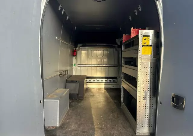 PEUGEOT Boxer 335 BlueHDi L3H3 