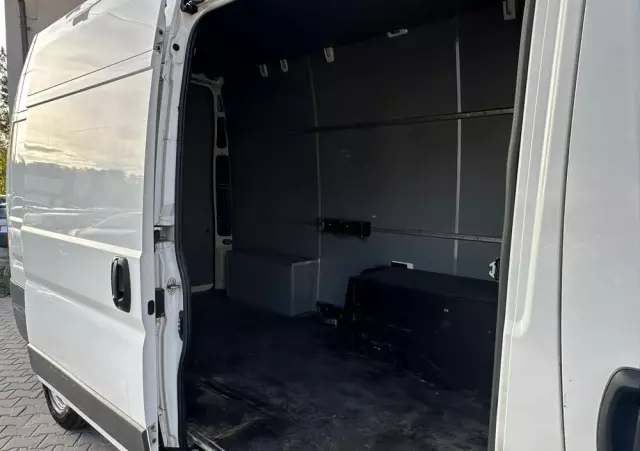 PEUGEOT Boxer 335 BlueHDi L3H3 