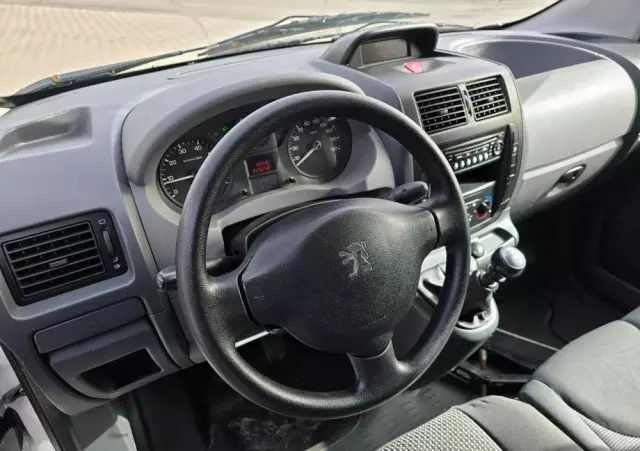 PEUGEOT EXPERT 