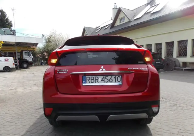 MITSUBISHI Eclipse Cross 1.5 T Invite Plus