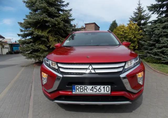 MITSUBISHI Eclipse Cross 1.5 T Invite Plus