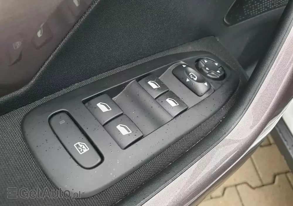 PEUGEOT 2008 1.2 Pure Tech GPF Active S&S