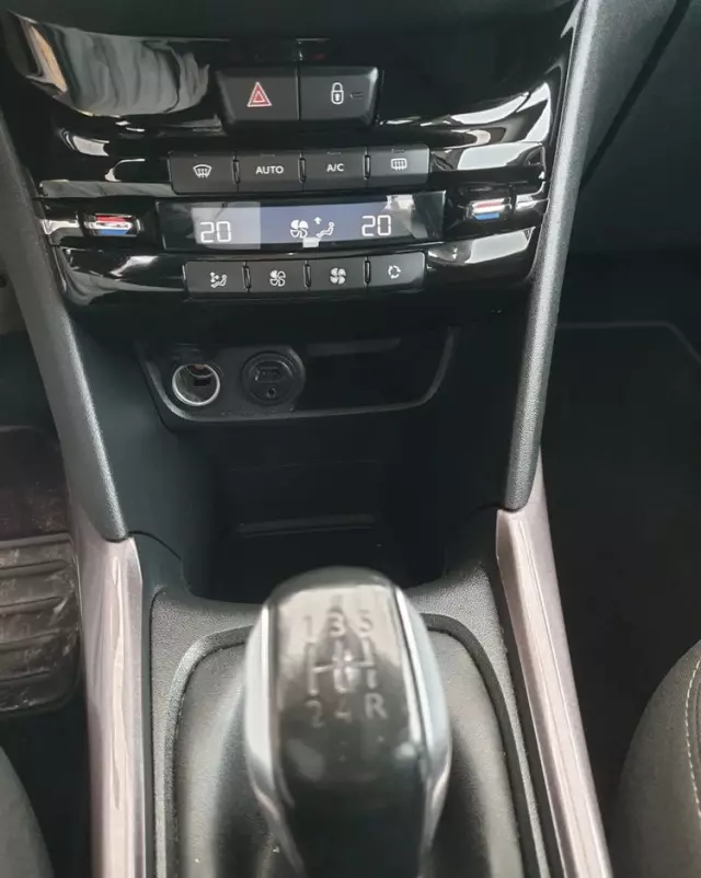 PEUGEOT 2008 1.2 Pure Tech GPF Active S&S