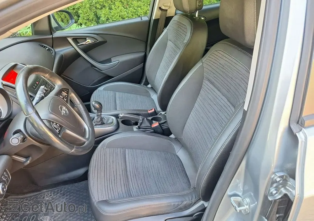 OPEL Astra 1.4 T Edition 150