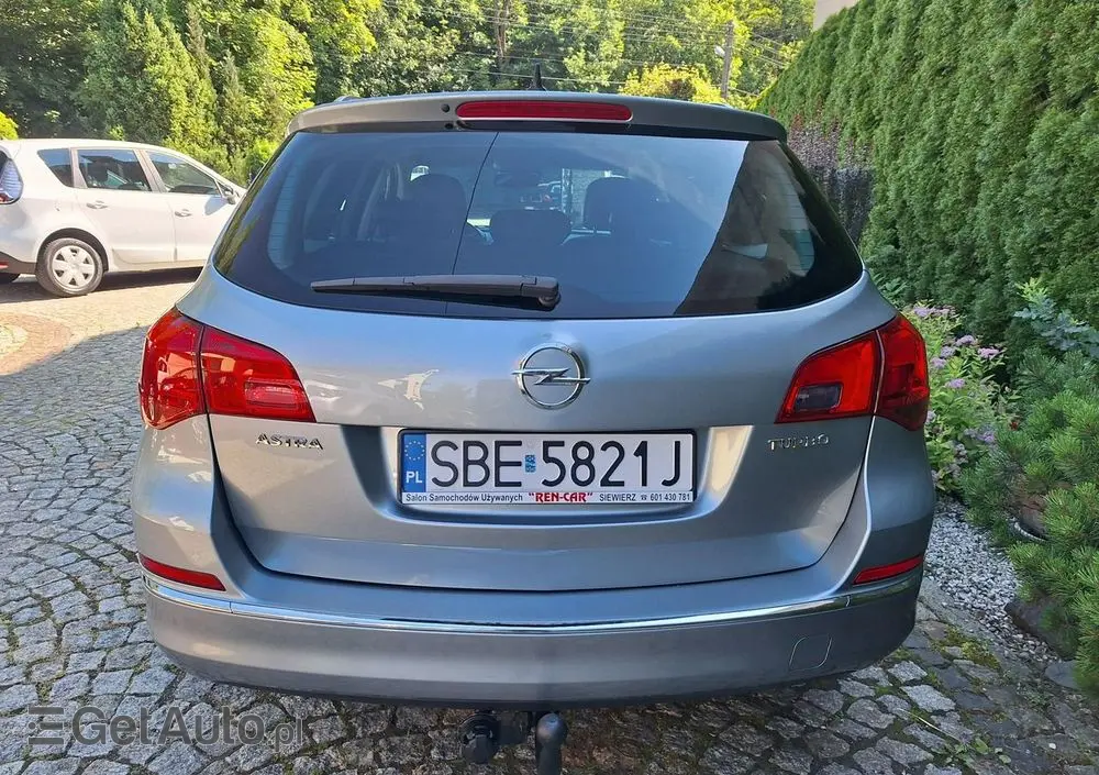 OPEL Astra 1.4 T Edition 150