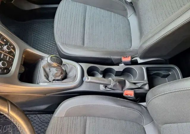 OPEL Astra 1.4 T Edition 150