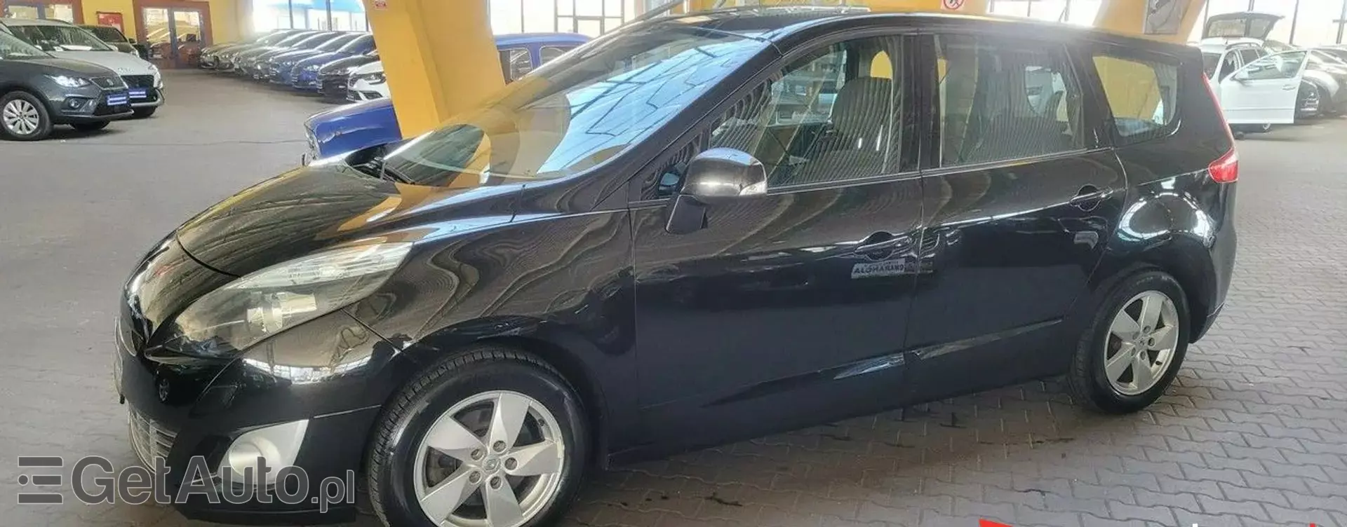 RENAULT Grand Scenic 