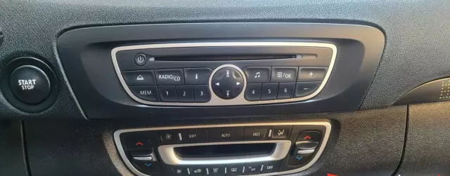 RENAULT Grand Scenic 