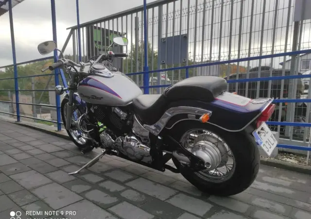 YAMAHA XVS 