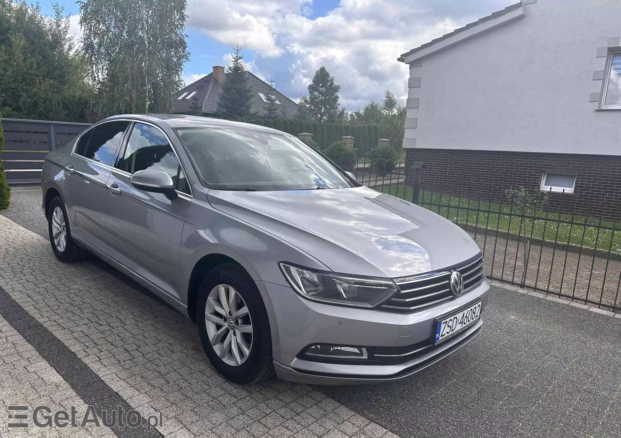 VOLKSWAGEN Passat 2.0 TDI (BlueMotion Technology) DSG Comfortline