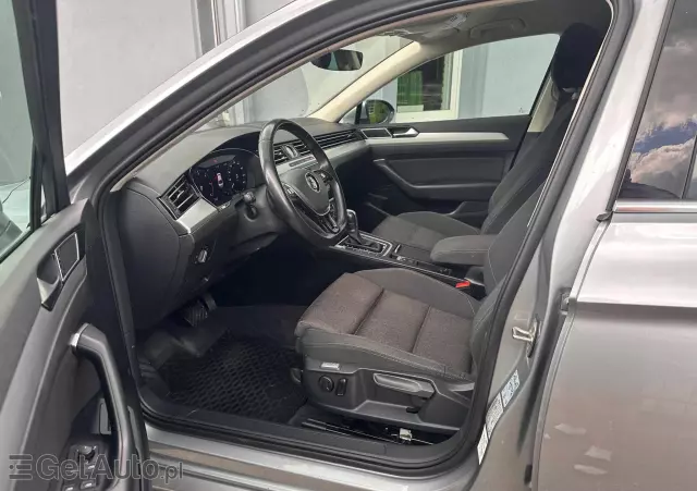 VOLKSWAGEN Passat 2.0 TDI (BlueMotion Technology) DSG Comfortline