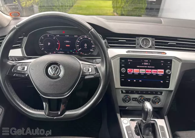 VOLKSWAGEN Passat 2.0 TDI (BlueMotion Technology) DSG Comfortline