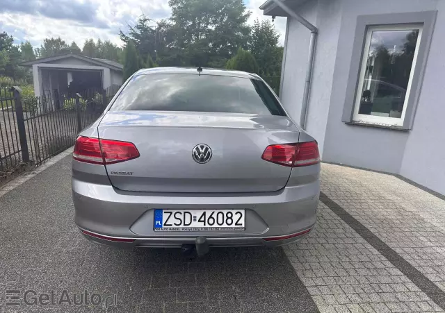 VOLKSWAGEN Passat 2.0 TDI (BlueMotion Technology) DSG Comfortline