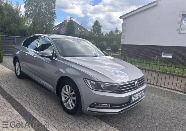 VOLKSWAGEN Passat 2.0 TDI (BlueMotion Technology) DSG Comfortline