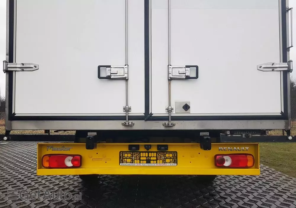 RENAULT MASTER KONTENER 8EP 4,21x2,23x2,22 KLIMA MANUAL KRAJOWY 6-BIEGÓW 