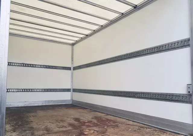 RENAULT MASTER KONTENER 8EP 4,21x2,23x2,22 KLIMA MANUAL KRAJOWY 6-BIEGÓW 