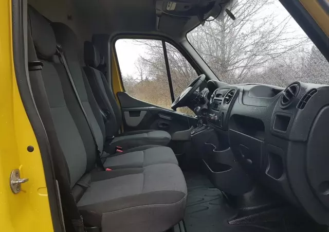 RENAULT MASTER KONTENER 8EP 4,21x2,23x2,22 KLIMA MANUAL KRAJOWY 6-BIEGÓW 